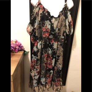 American Rag dress. Pockets on the side.